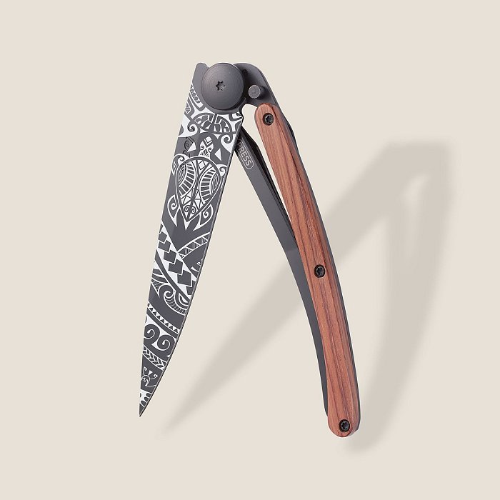 Deejo - Coltello 37G Polynésien - Legno di corallo